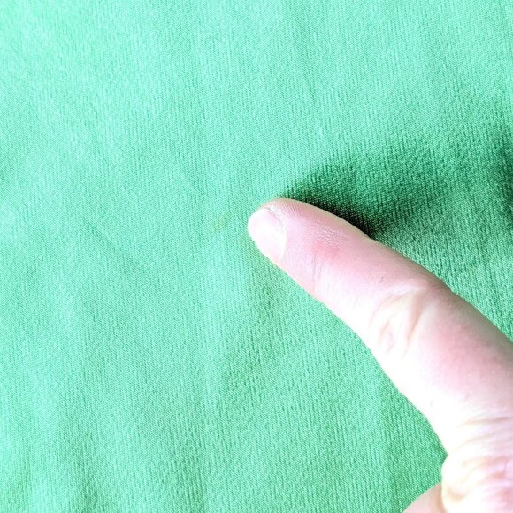 Rezek Studio Emerald Green Satin Shimmy Skirt size XS - Picture 9 of 10